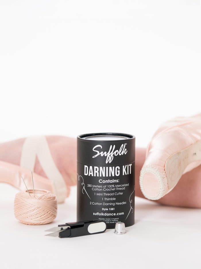 Pointe Shoe Darning Kit