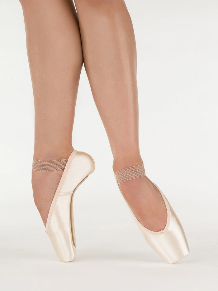 Suffolk Regent Pointe Shoe Standard Shank Pink Satin
