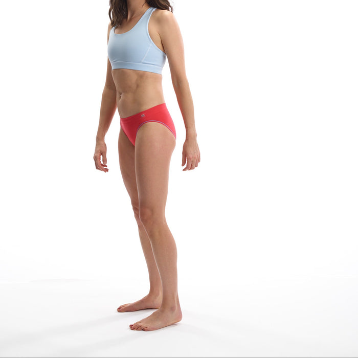 Model is 5'7" wearing a size medium